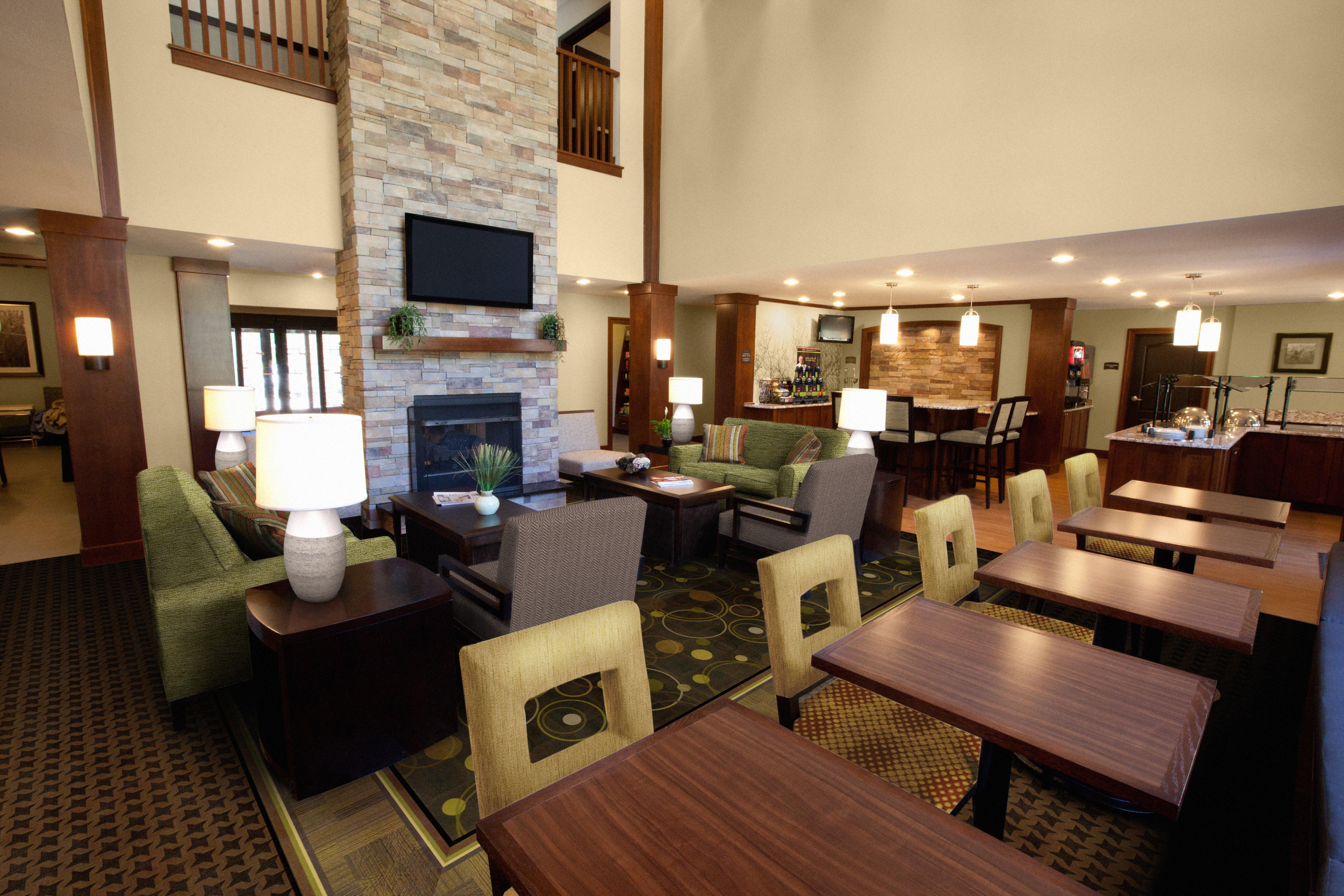 Staybridge Suites - Pittsburgh-Cranberry Township By Ihg Warrendale Exterior foto