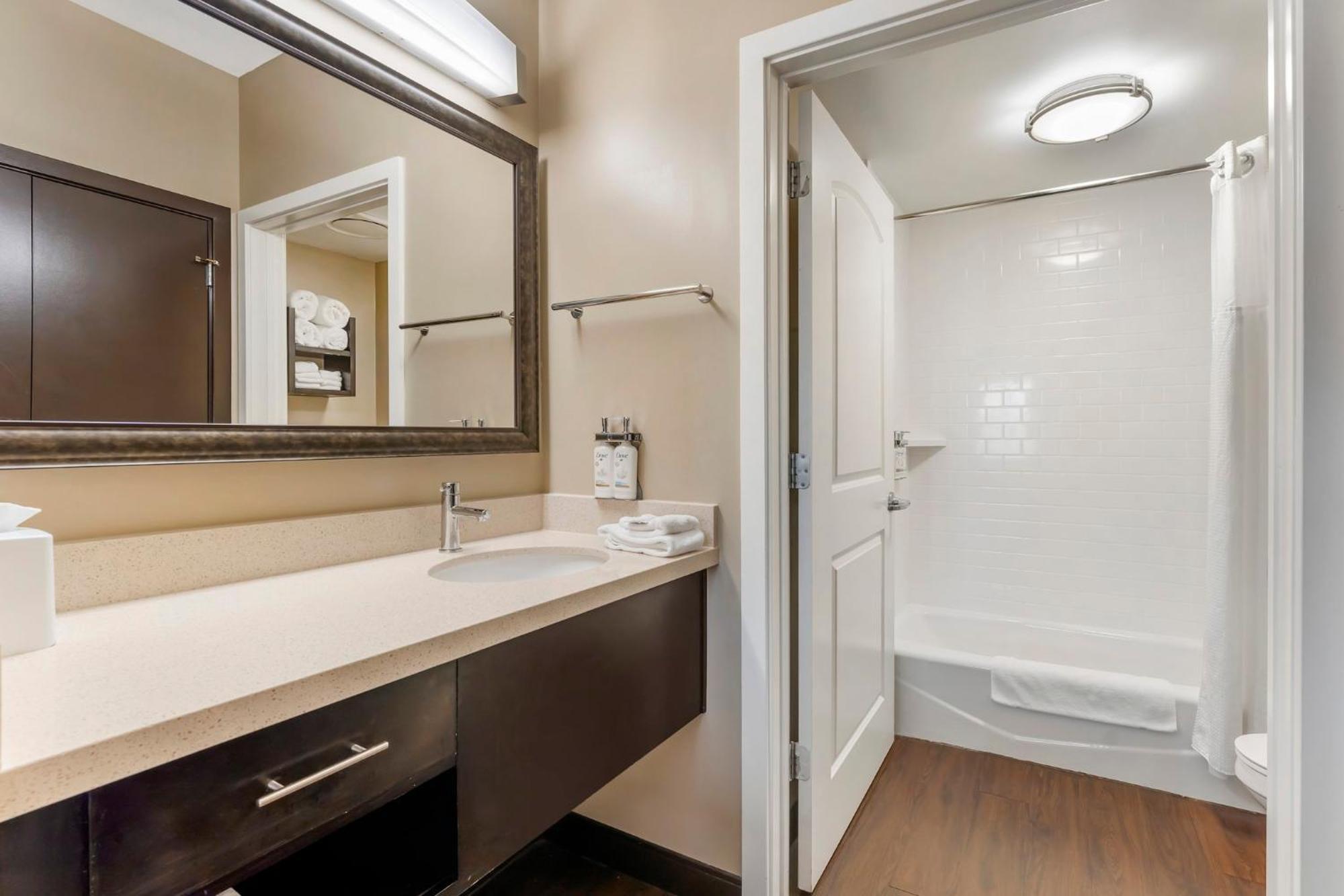 Staybridge Suites - Pittsburgh-Cranberry Township By Ihg Warrendale Exterior foto